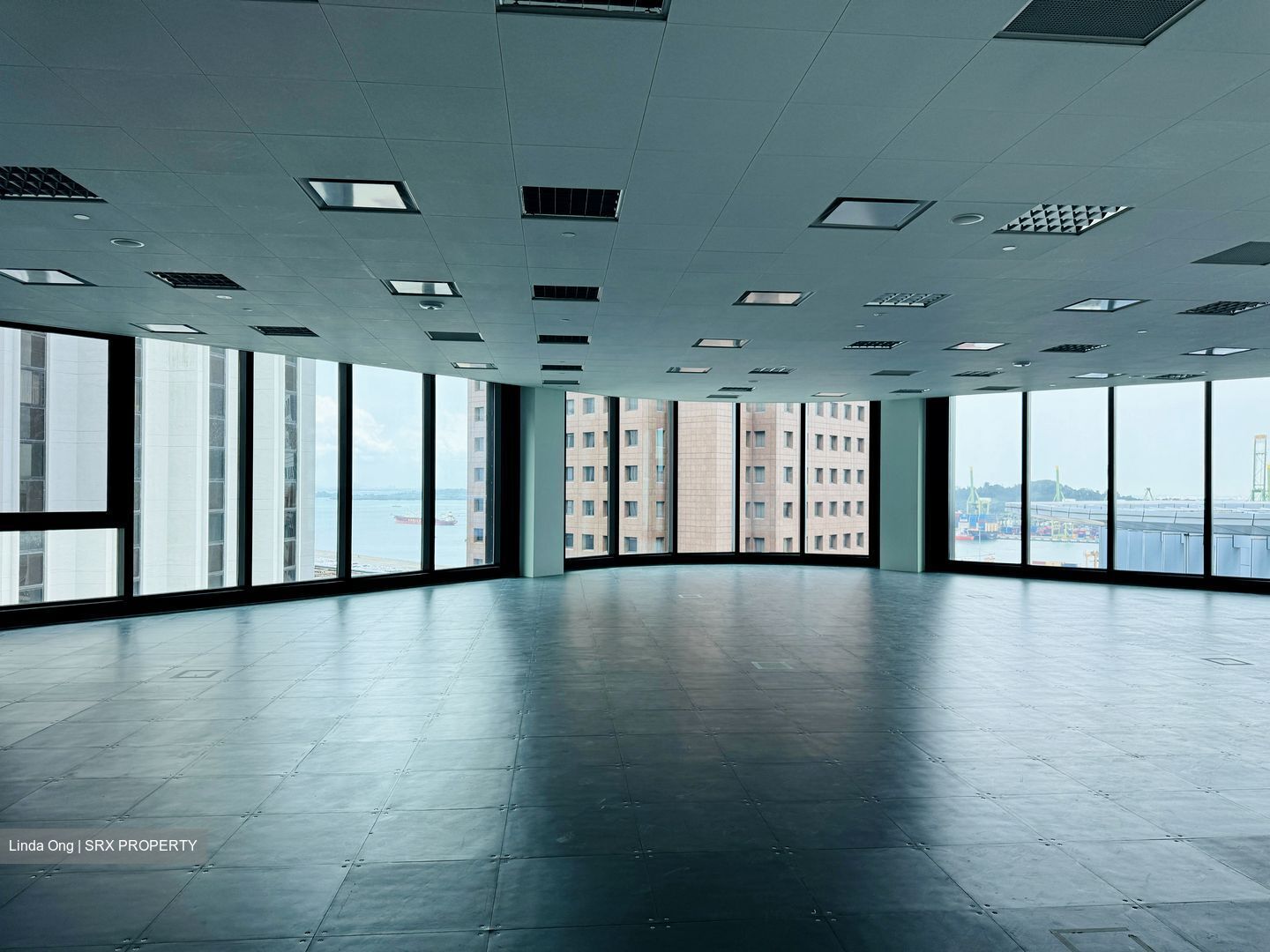Hub Synergy Point (D2), Office #425825511